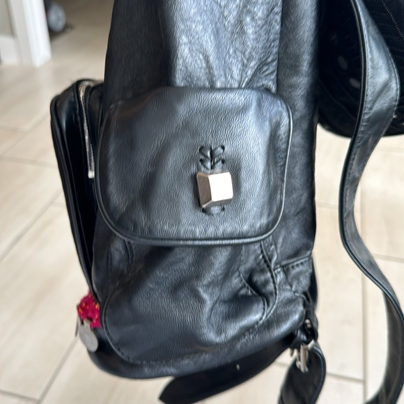Revolve Simone Camille the mirror leather backpack in black - Picture 5 of 8